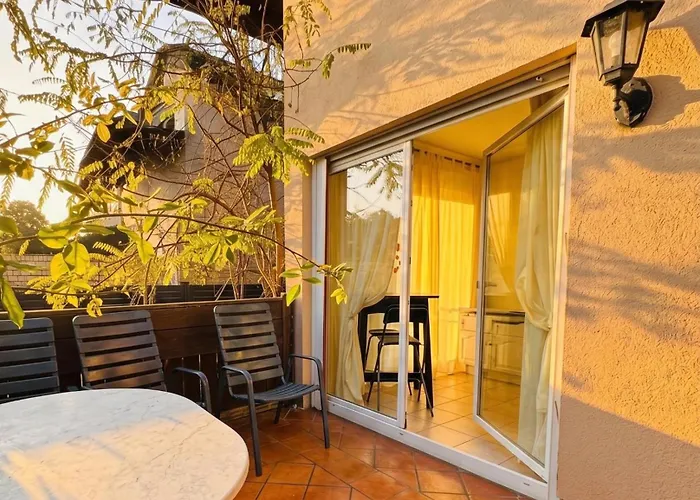 Cozy Private111 דירה *